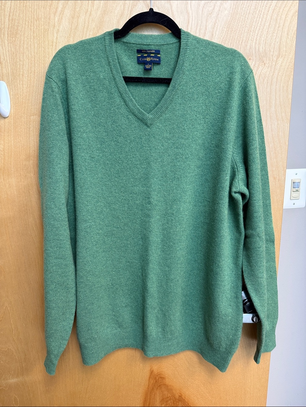 Club Room Men's Forest Green V-Neck Cashmere-Blend Sweater